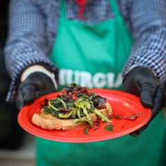Identità ed eccellenze culinarie: successo a Minervino per la Sagra della Cima di Rapa