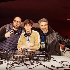 Il giovane dj minervinese Joe Santos