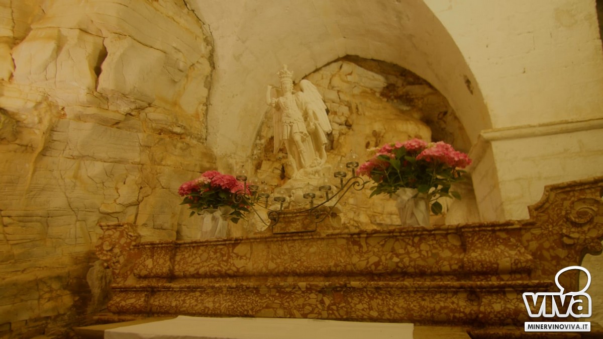 La Natura Sacra di Minervino Murge la Grotta di San Michele