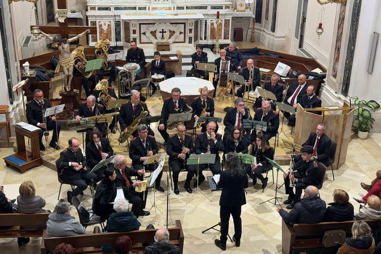 Musica, riflessione e fede: Minervino celebra il “Concerto di Passione”