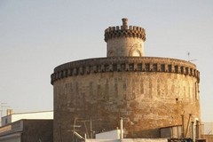 Torre del Balzo, il Comune difende la scelta: «Nessuna rinuncia, decisione nell'interesse della comunità»