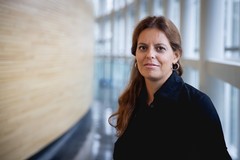 Ilaria Salis e Ivan Bonnin presentano "Vipera" alle Vecchie Segherie Mastrototaro di Bisceglie