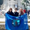 La sindaca Mancini dona la bandiera di Minervino alla Voilà Dance Center ASD