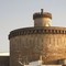 Torre del Balzo, il Comune difende la scelta: «Nessuna rinuncia, decisione nell'interesse della comunità»