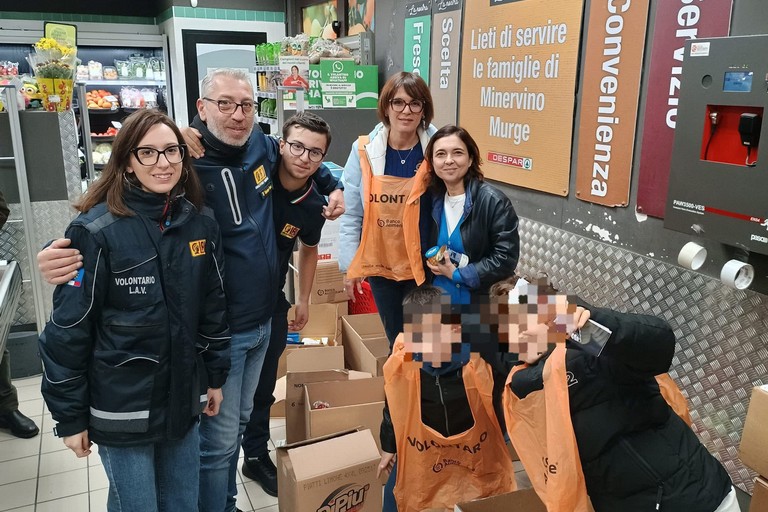 L’associazione LAV di Minervino partecipa alla giornata della “Colletta Alimentare”