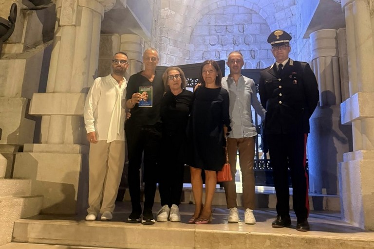 “Un vero assist non finisce mai”: presentato a Minervino il libro dedicato a Enzo Margiotta